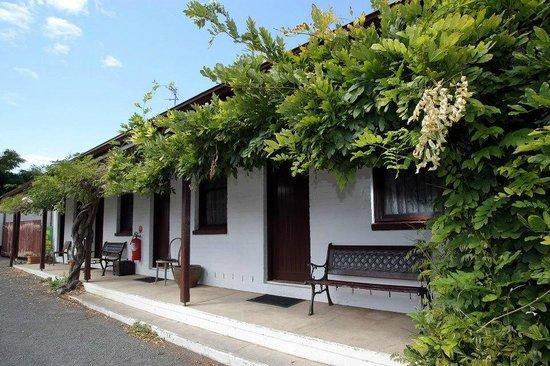 The Caledonian Inn Port Fairy Exterior foto
