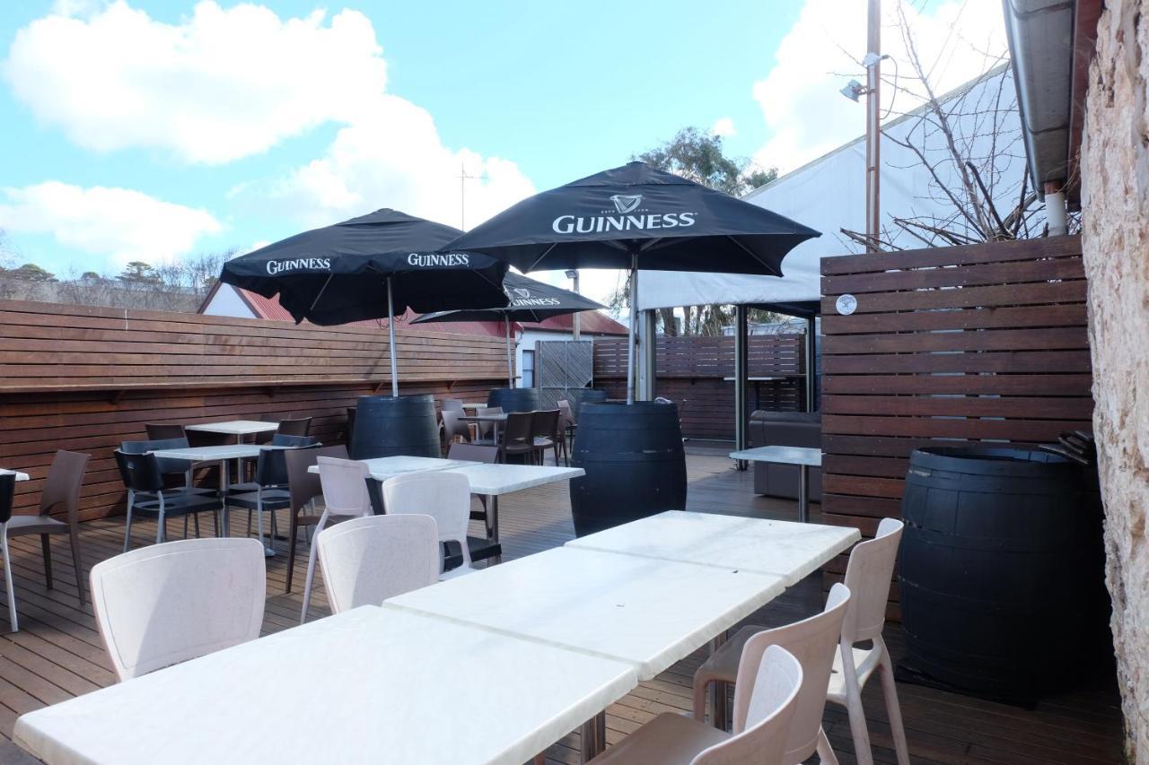 The Caledonian Inn Port Fairy Exterior foto